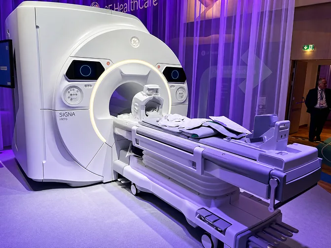 AI-enabled GE Hero MRI system at Lucent Medical Imaging Glendale